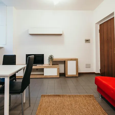 Bigattera Bilocali - Affitti Brevi Italia Daire Varese